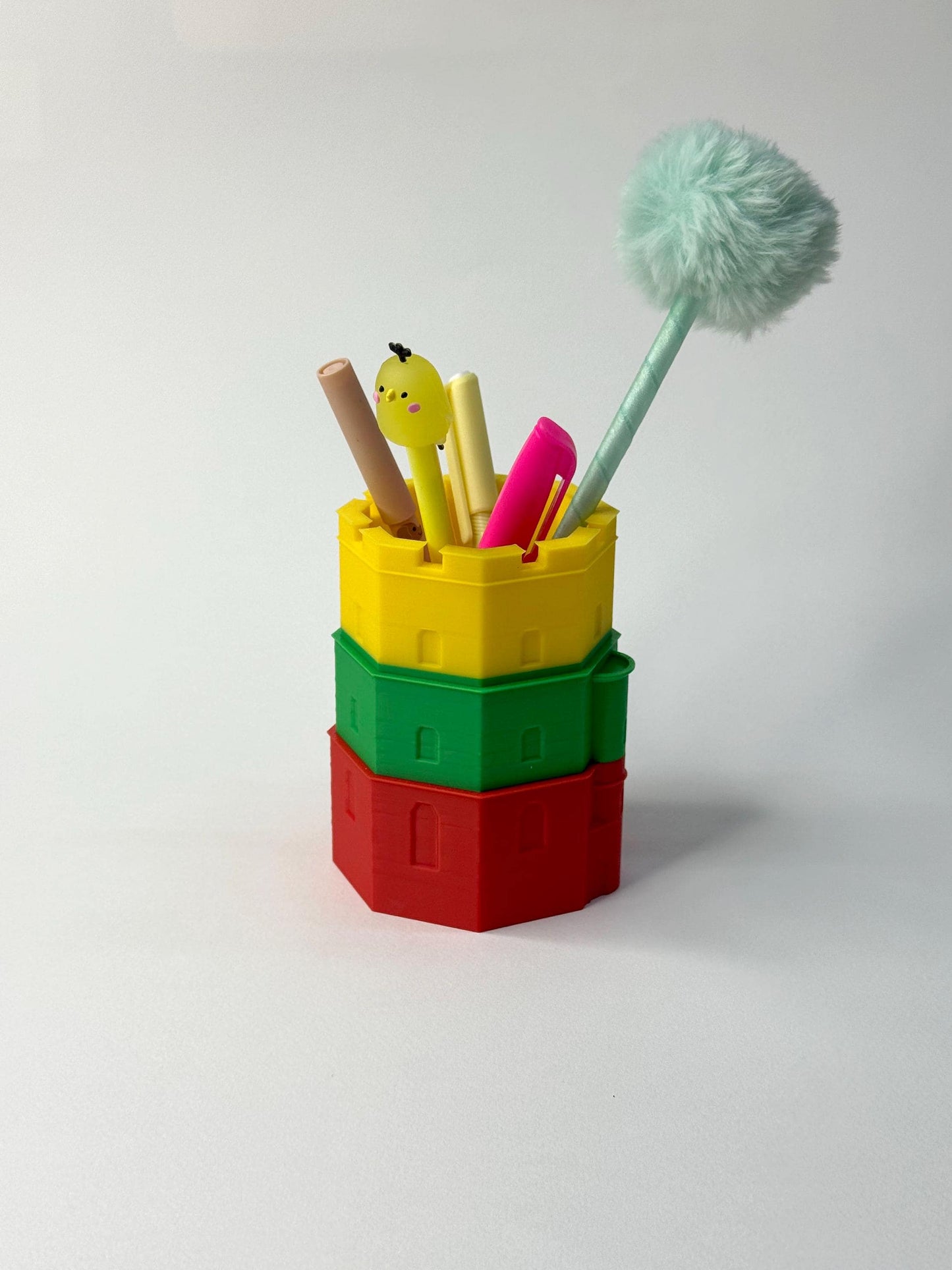 Gediminas Tower Pen Holder – Vilnius Lithuania Souvenir – 3D Printed Desk Organizer